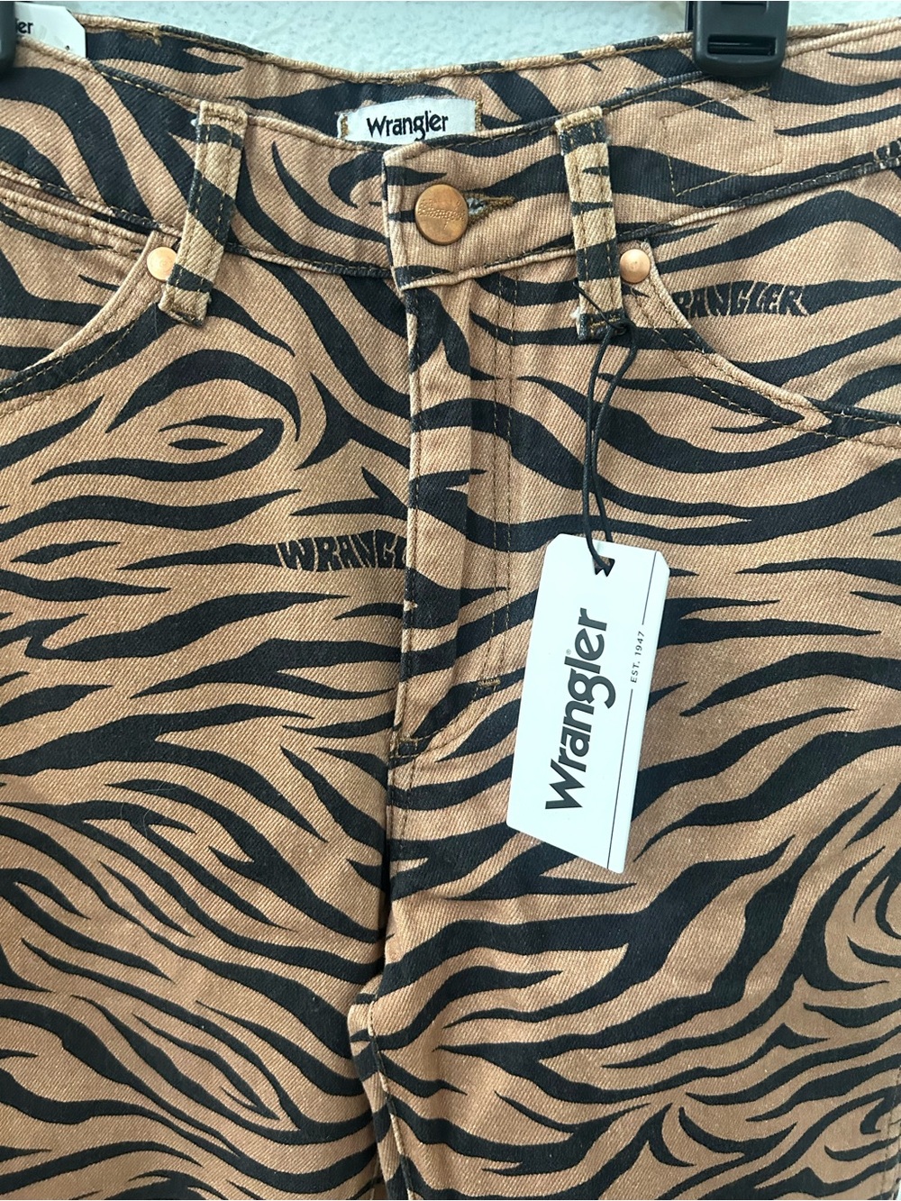 Wrangler Tiger Stripe High-Rise Jeans — Tan & Black - Picture 11 of 12